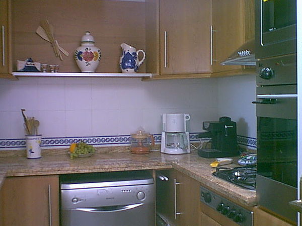 1317.kitchen.jpg