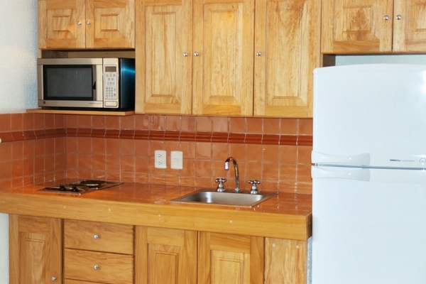 1469.closeup_of_our_kitchen.jpg